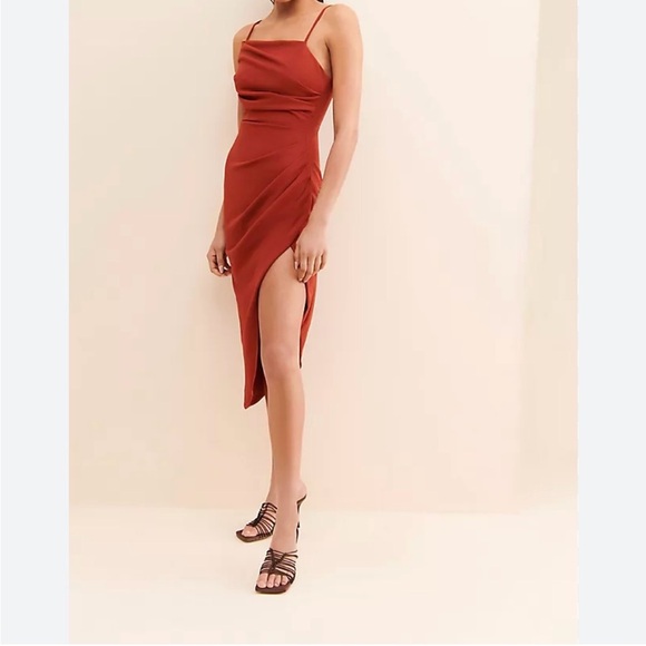 Elliatt Dresses & Skirts - Elliatt Carissa Rust Dress